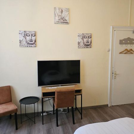 Hotel Le Bonheur Эйсден Экстерьер фото
