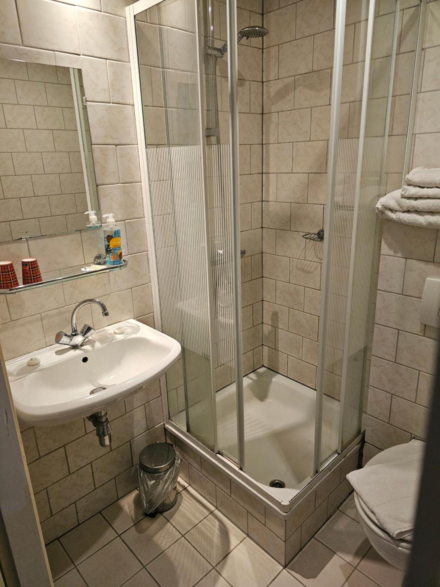 Hotel Le Bonheur Эйсден Экстерьер фото